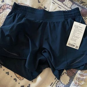 Lululemon HottyHot HR Navy